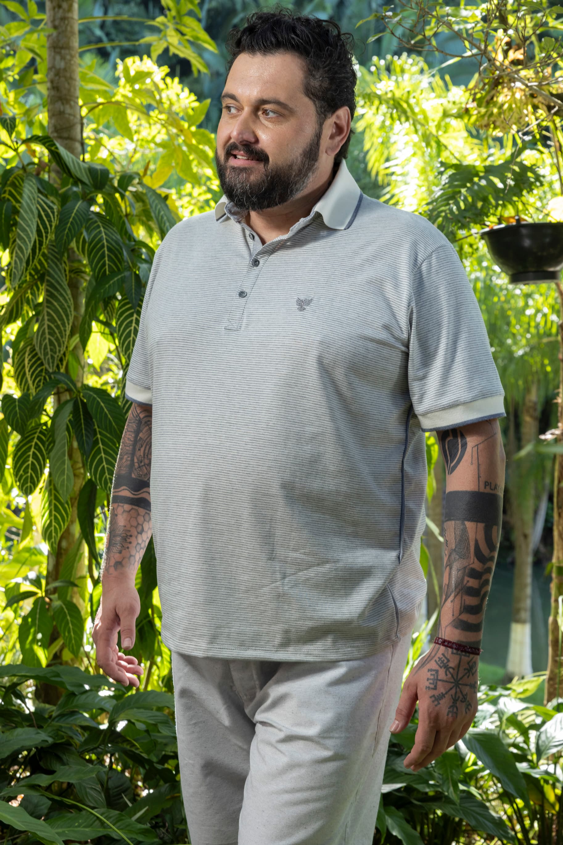 Moda Plus Size - Polo Kairós Peitilho Alongado